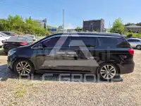 2017 KIA Carnival