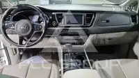 2017 KIA Carnival