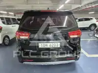 2017 KIA Carnival