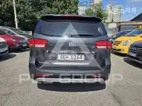2017 KIA Carnival