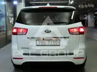 2017 KIA Carnival