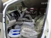 2017 KIA Carnival