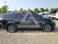 2017 KIA Carnival