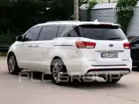 2017 KIA Carnival