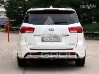 2017 KIA Carnival