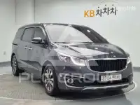 2017 KIA Carnival