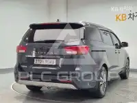 2017 KIA Carnival