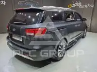 2017 KIA Carnival