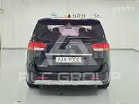2017 KIA Carnival