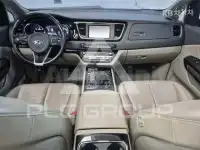 2017 KIA Carnival