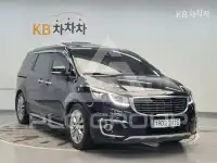 2017 KIA Carnival