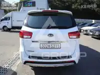2017 KIA Carnival