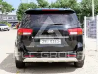 2017 KIA Carnival