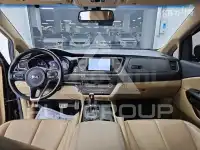 2017 KIA Carnival
