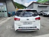 2017 KIA Carnival