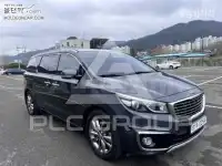 2017 KIA Carnival