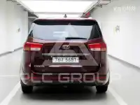 2017 KIA Carnival