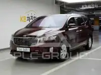 2017 KIA Carnival
