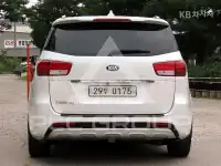 2017 KIA Carnival