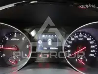 2017 KIA Carnival