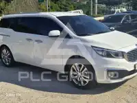 2017 KIA Carnival