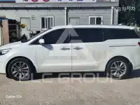 2017 KIA Carnival