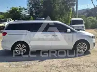 2017 KIA Carnival