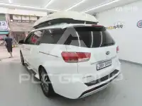 2017 KIA Carnival