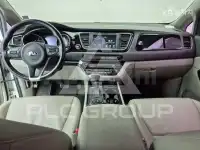 2017 KIA Carnival