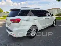 2017 KIA Carnival