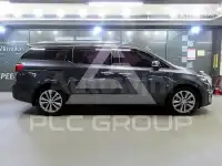 2017 KIA Carnival