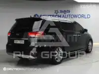 2017 KIA Carnival