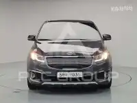 2017 KIA Carnival