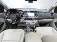 2017 KIA Carnival
