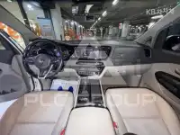 2017 KIA Carnival