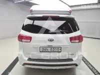 2017 KIA Carnival
