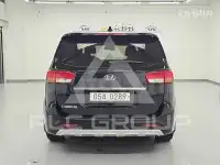 2017 KIA Carnival