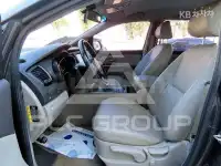 2017 KIA Carnival
