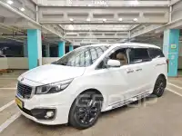 2017 KIA Carnival