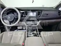 2017 KIA Carnival