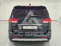 2017 KIA Carnival