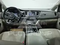 2017 KIA Carnival