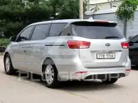 2017 KIA Carnival