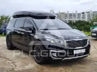 2017 KIA Carnival