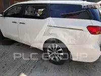 2017 KIA Carnival