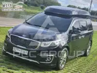 2017 KIA Carnival