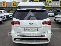 2017 KIA Carnival