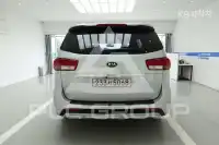 2017 KIA Carnival
