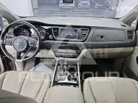 2017 KIA Carnival