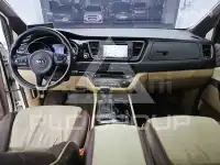 2017 KIA Carnival